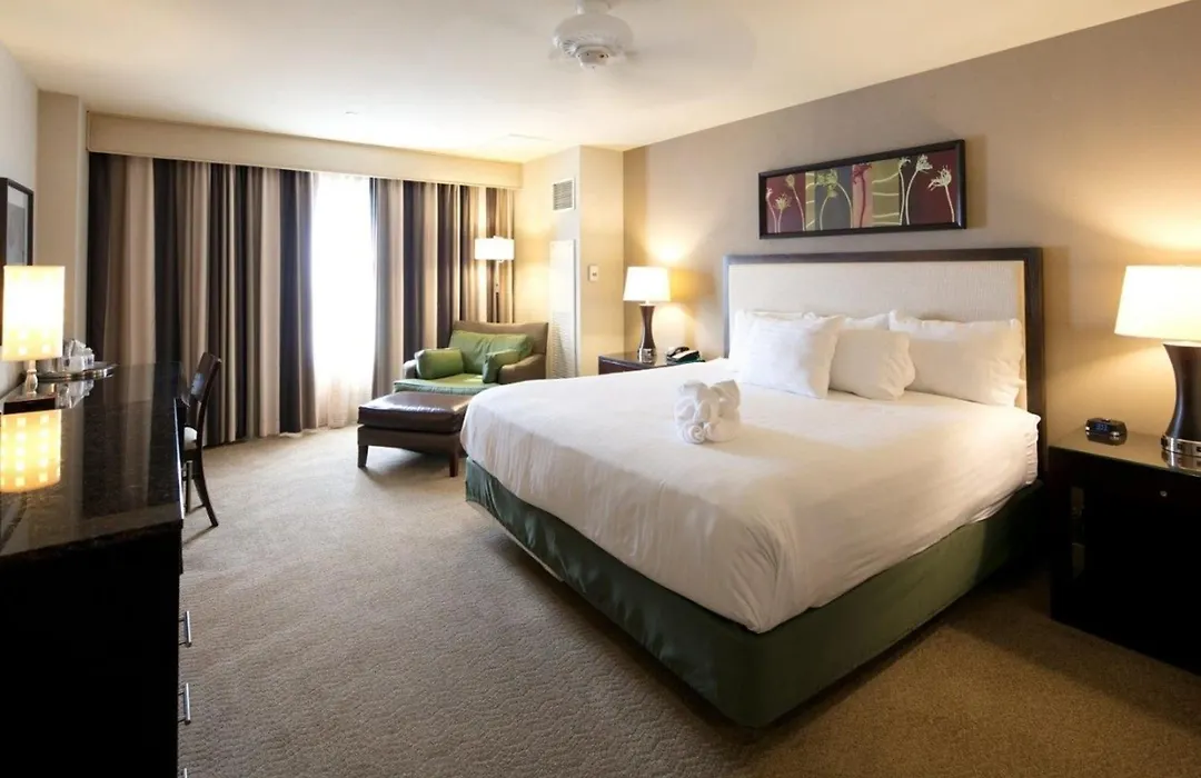 Isle Casino Hotel Bettendorf - A Caesars Rewards Destination-1